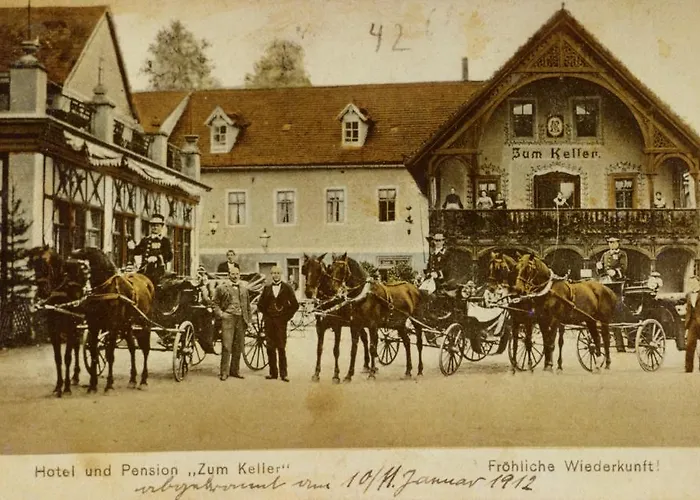 Am Kellerberg 호텔 3*