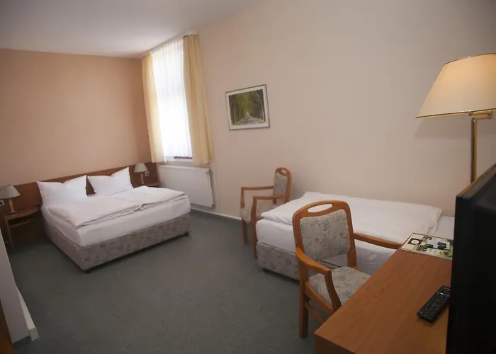 Am Kellerberg 호텔