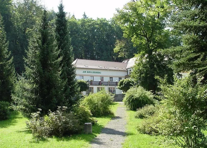 Am Kellerberg 호텔